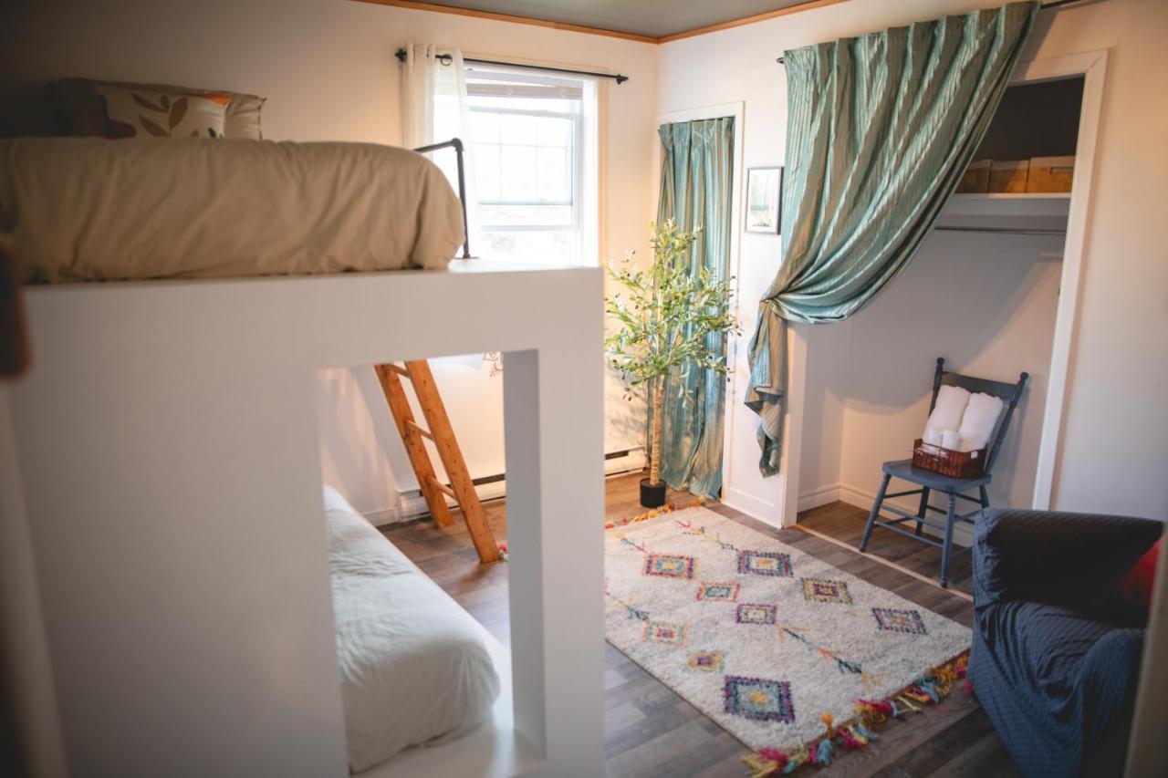 Auberge Mandala Saint Mathieu Du Parc Εξωτερικό φωτογραφία